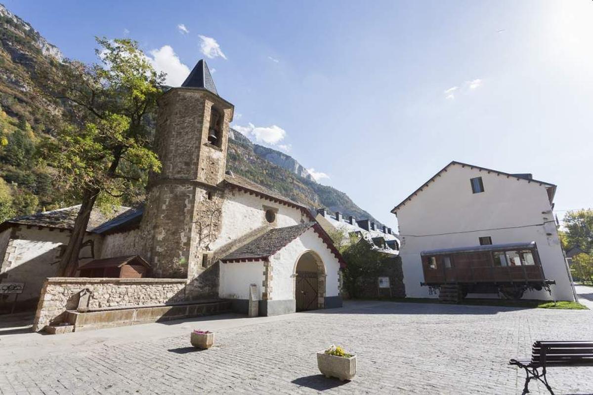 Los orígenes del pueblo de Canfranc, en la provincia de Huesca, se remontan al siglo XI.