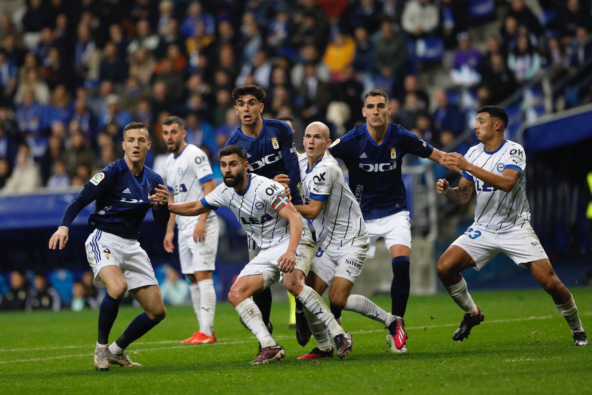 En imágenes: Así fue el Real Oviedo-Alavés disputado en el Tartiere