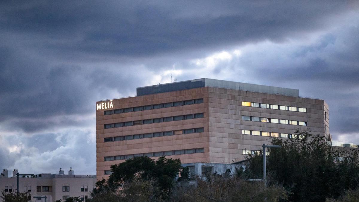 Das Kongresshotel Meliá Palma Bay in Palma de Mallorca macht den Anfang.