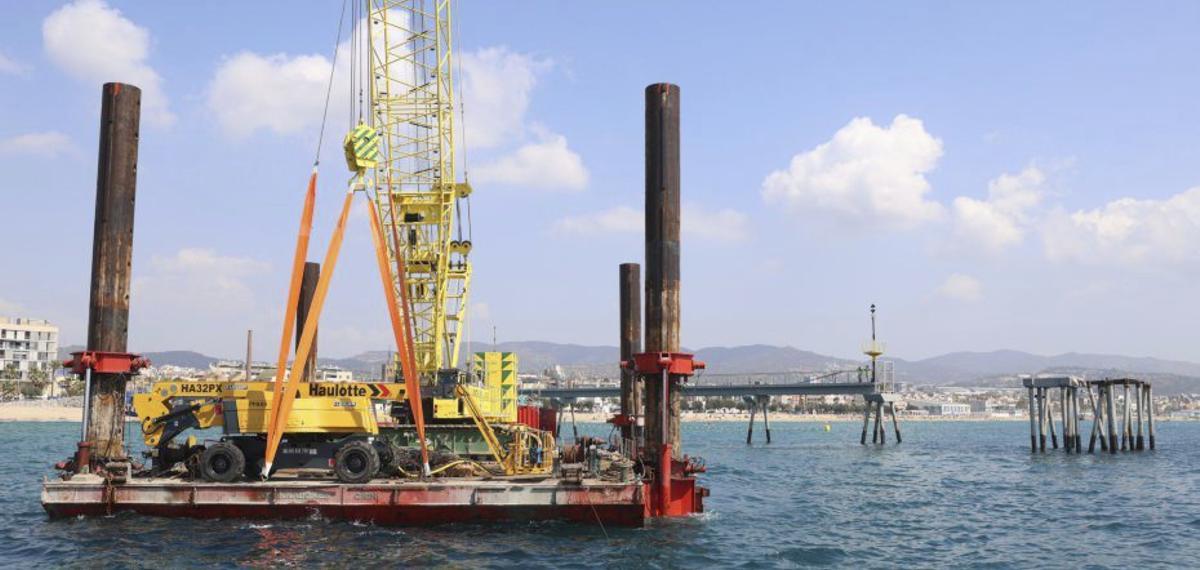 Les obres del pont del Petroli de Badalona es faran des del mar