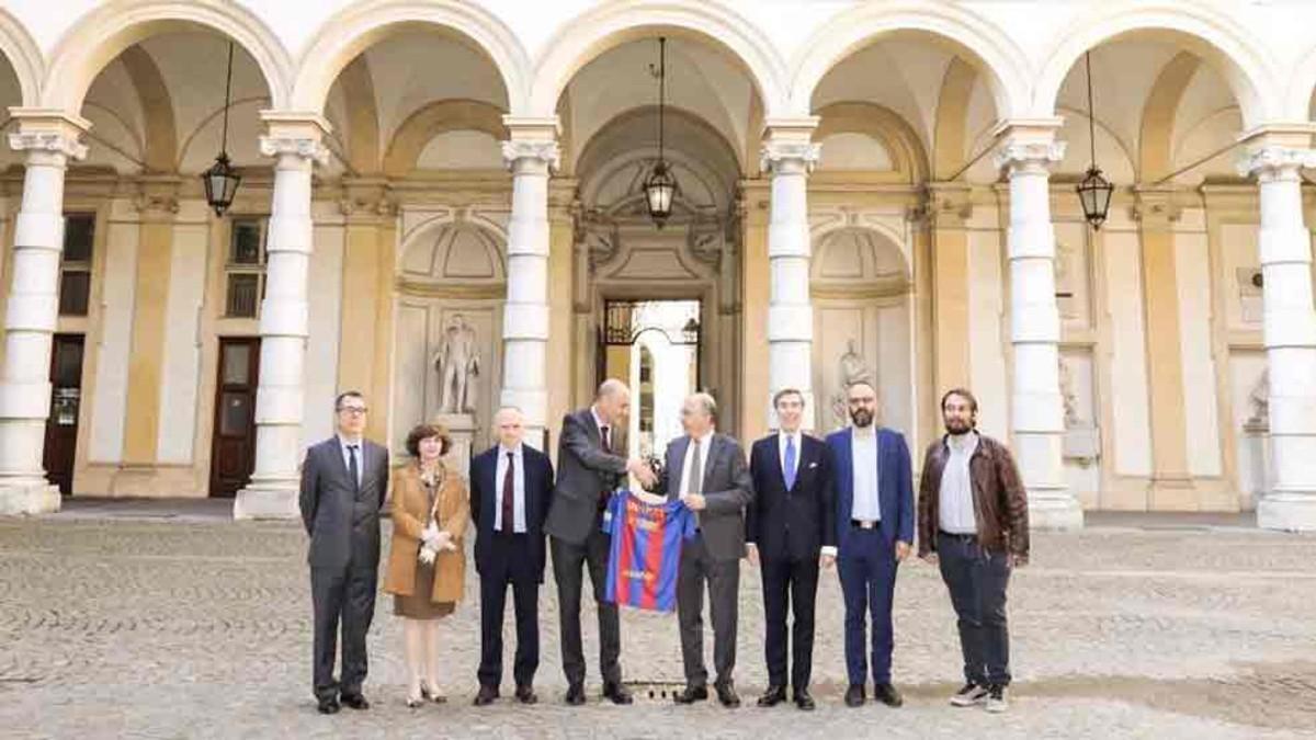 Los participantes en la charla-coloquio sobre el Barça