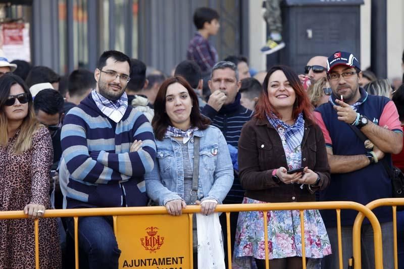 Búscate en la mascletà del 16 de marzo