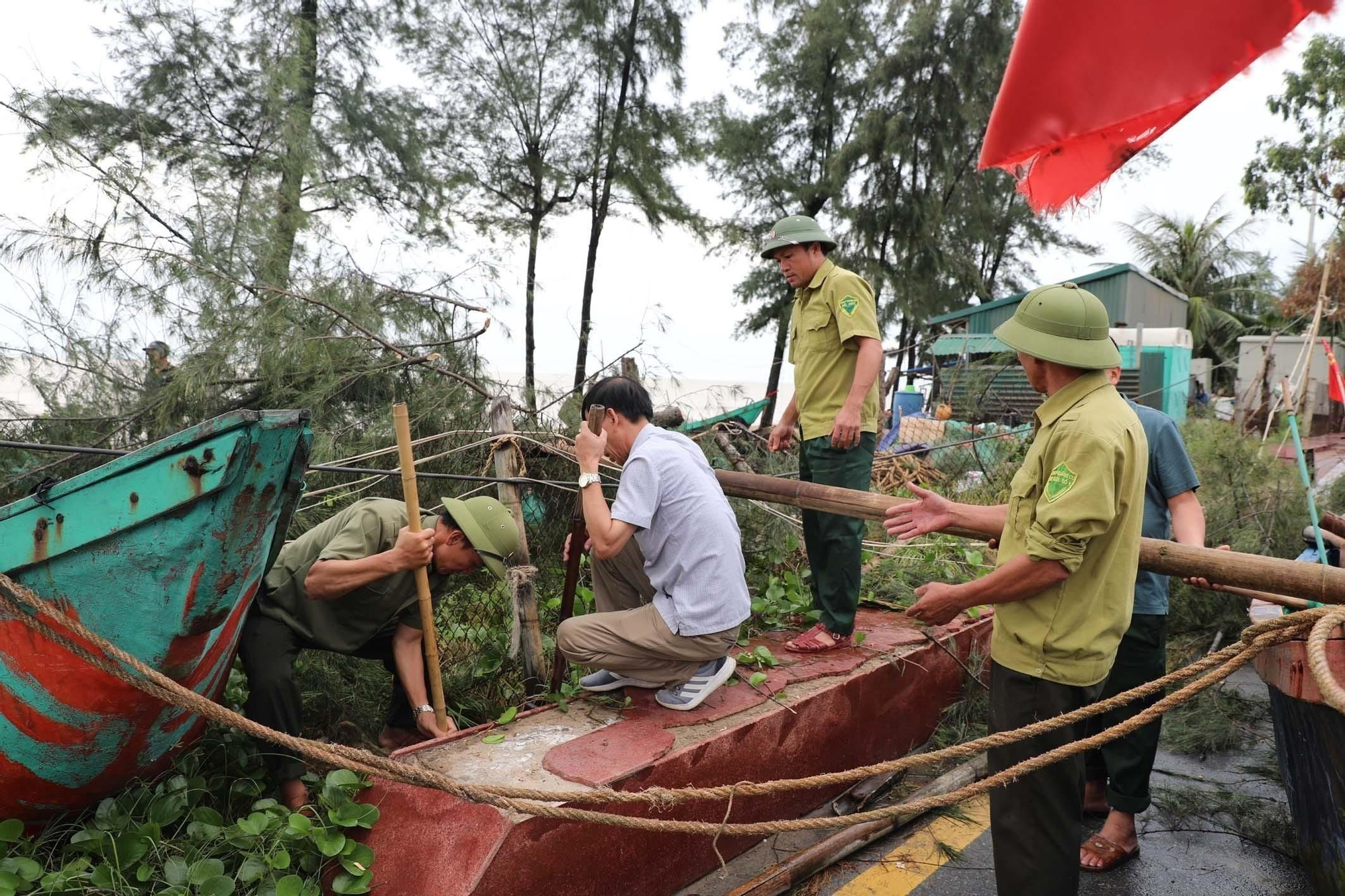 TIFÓN en VIETNAM hoy, en DIRECTO | Última hora de Kajiki y las evacuaciones  en el país