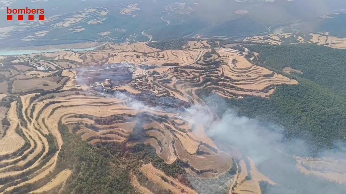 Un incendio en La Baronia de Rialb