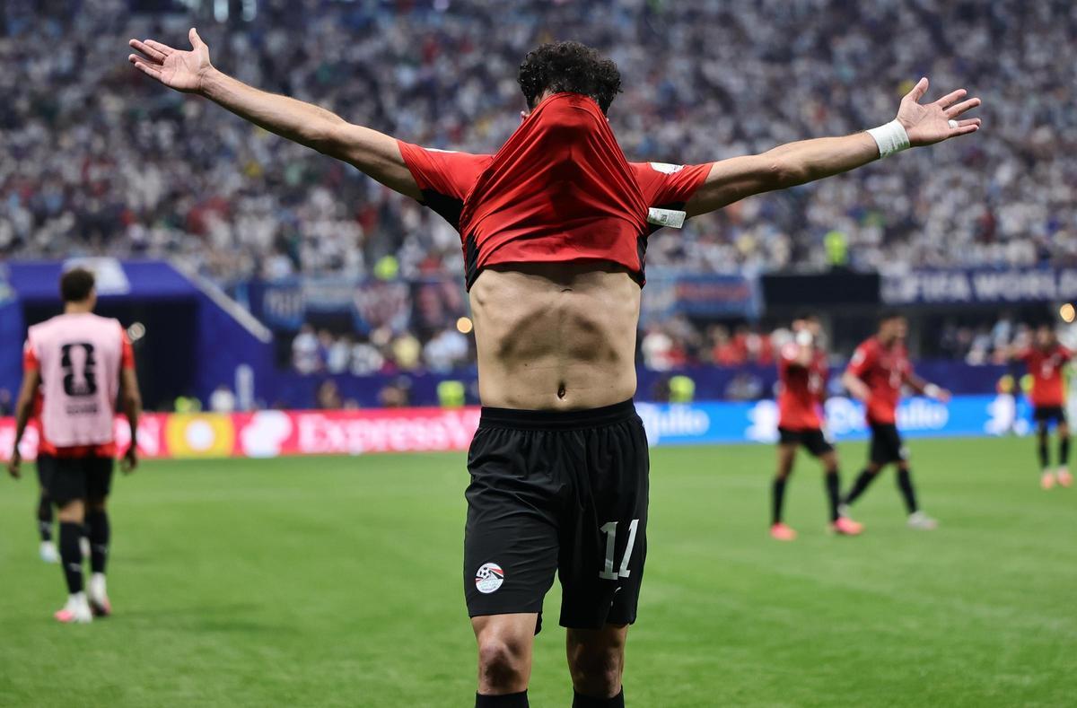 Messi escribe otra página inolvidable para que Argentina sobreviva ante Egipto