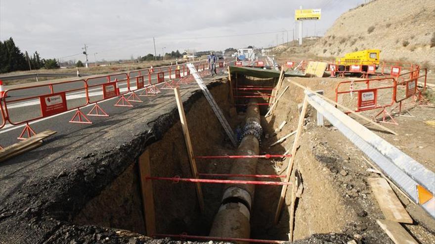 El agua vuelve a Malpica y cientos de hogares una semana después