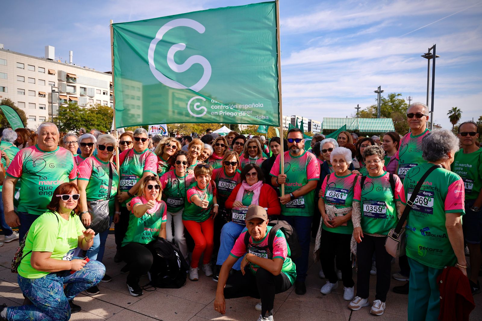Marea verde contra el cáncer de mama