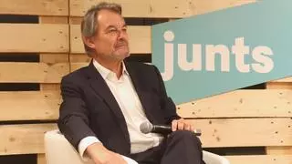 Artur Mas entra en campaña en un mitin de JxCat en Vilassar de Mar