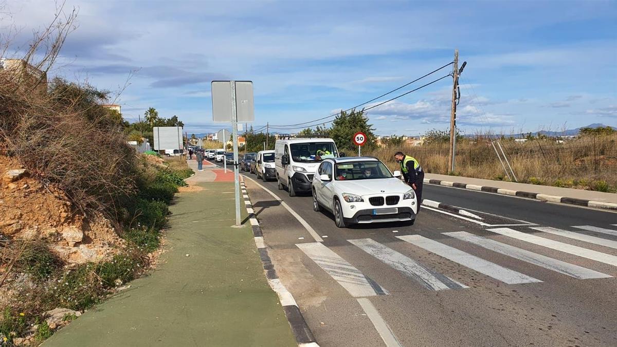 Imagen de archivo de un control policial en Peñíscola.