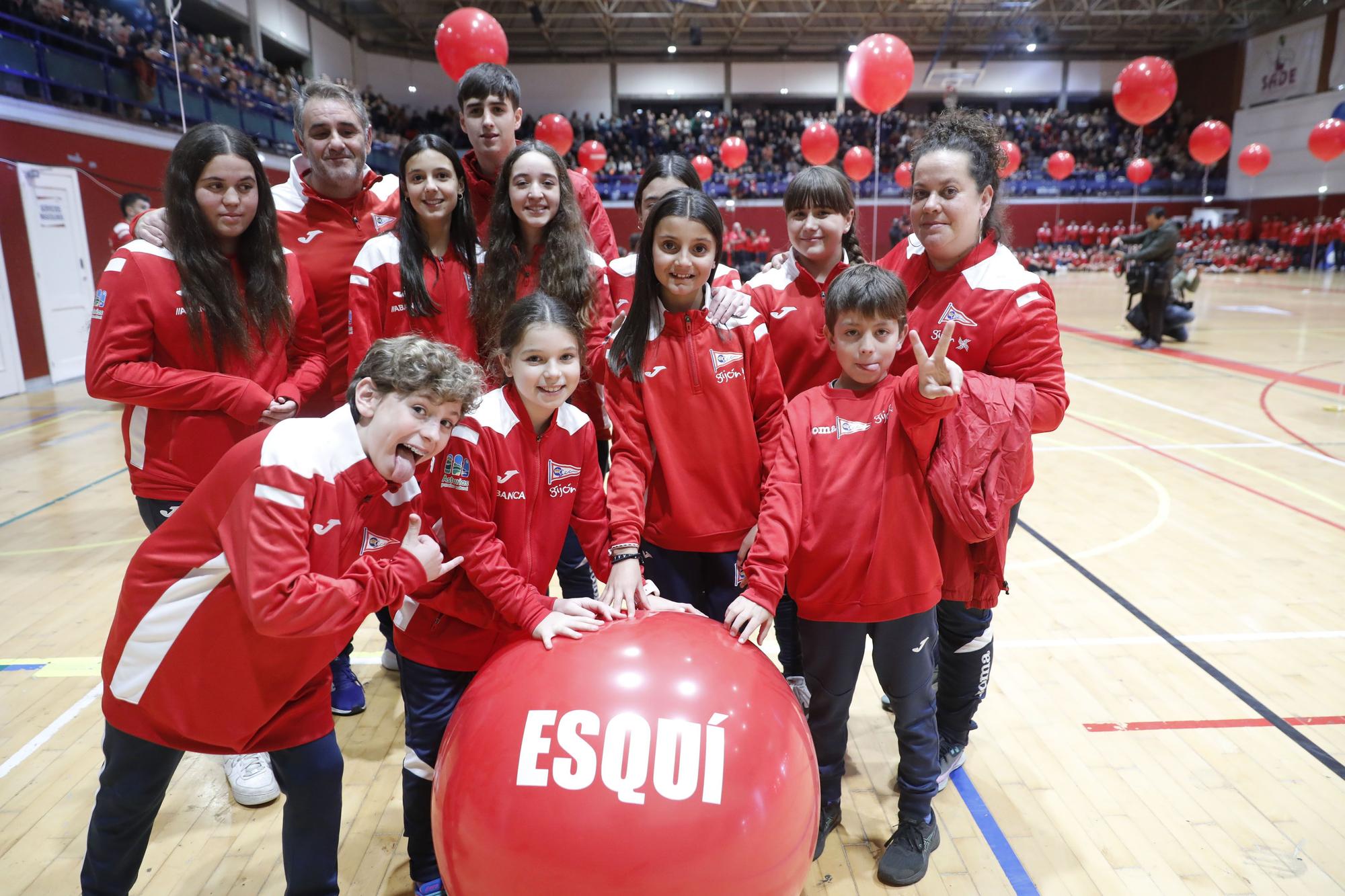 EN IMÁGENES: El Grupo Covadonga presenta sus 27 selecciones deportivas