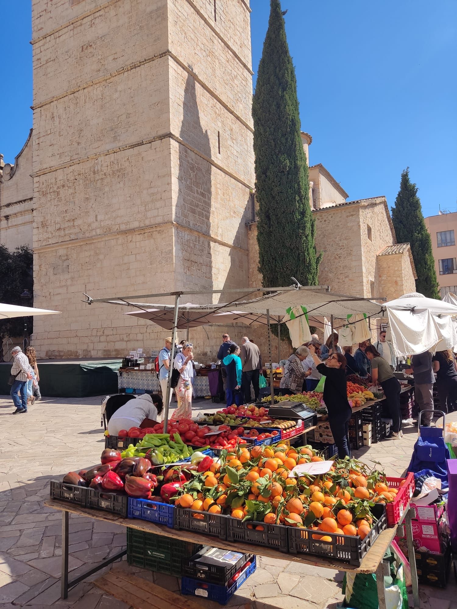 Inca celebra el Dijous Gros, su feria de primavera