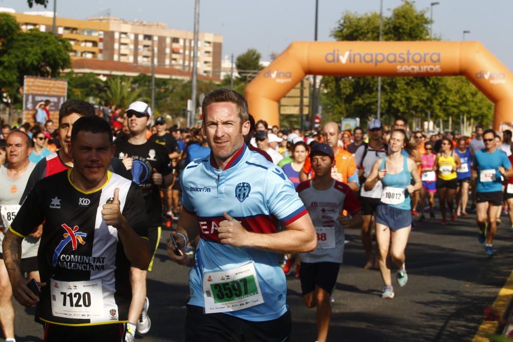 Búscate en la Carrera del Levante UD