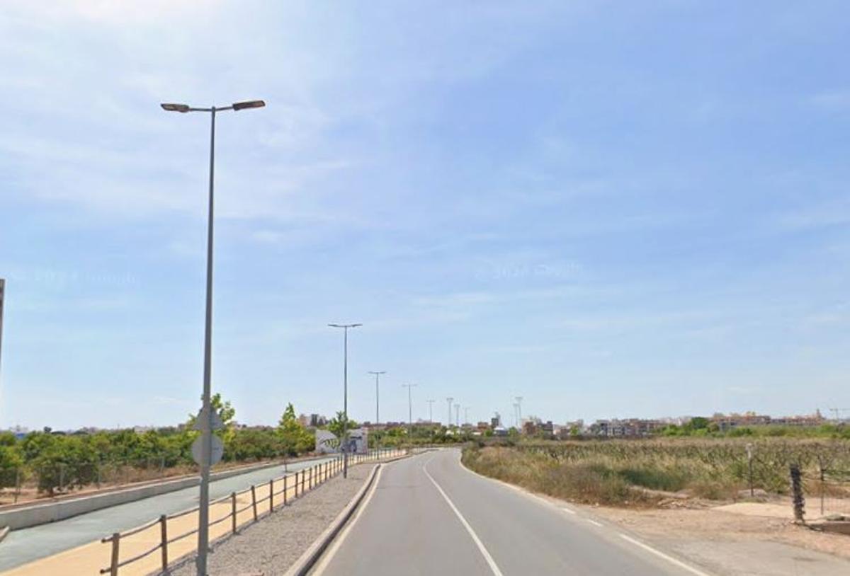 Un tramo del Camí a la mar de La Pobla de Farnals.