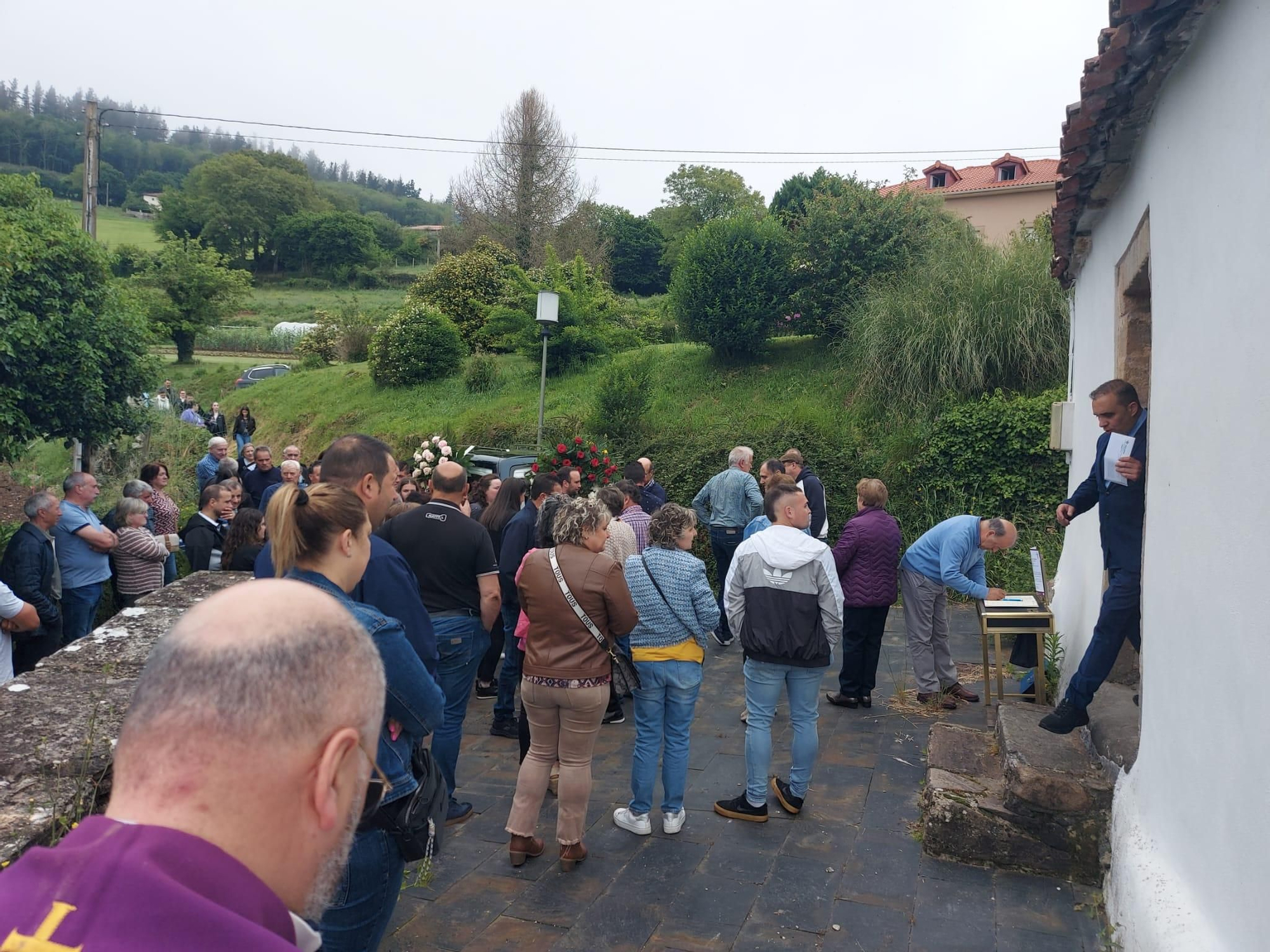 En imágenes: Funeral por Félix Manuel Arias en Sobrado (Tineo)