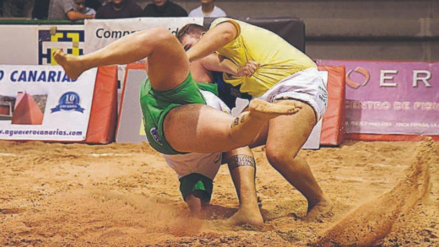 Una pretérita luchada en el recinto capitalino.