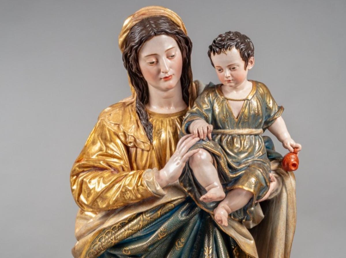 Virgen con el Niño, obra del imaginero cordobés Juan de Mesa.