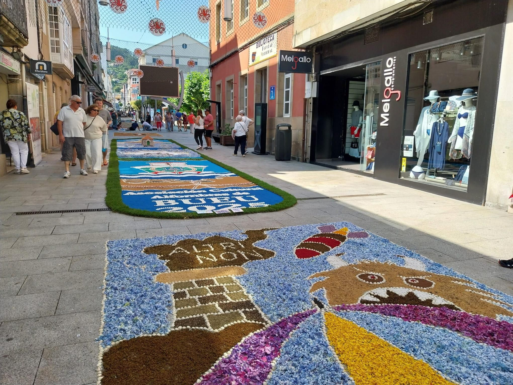 La fiesta de las alfombras florales del Corpus en Bueu (II)