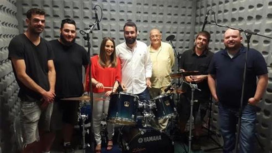 Alumnos del Ángel de Saavedra completarán su formación musical en el estudio de grabación del IAJ