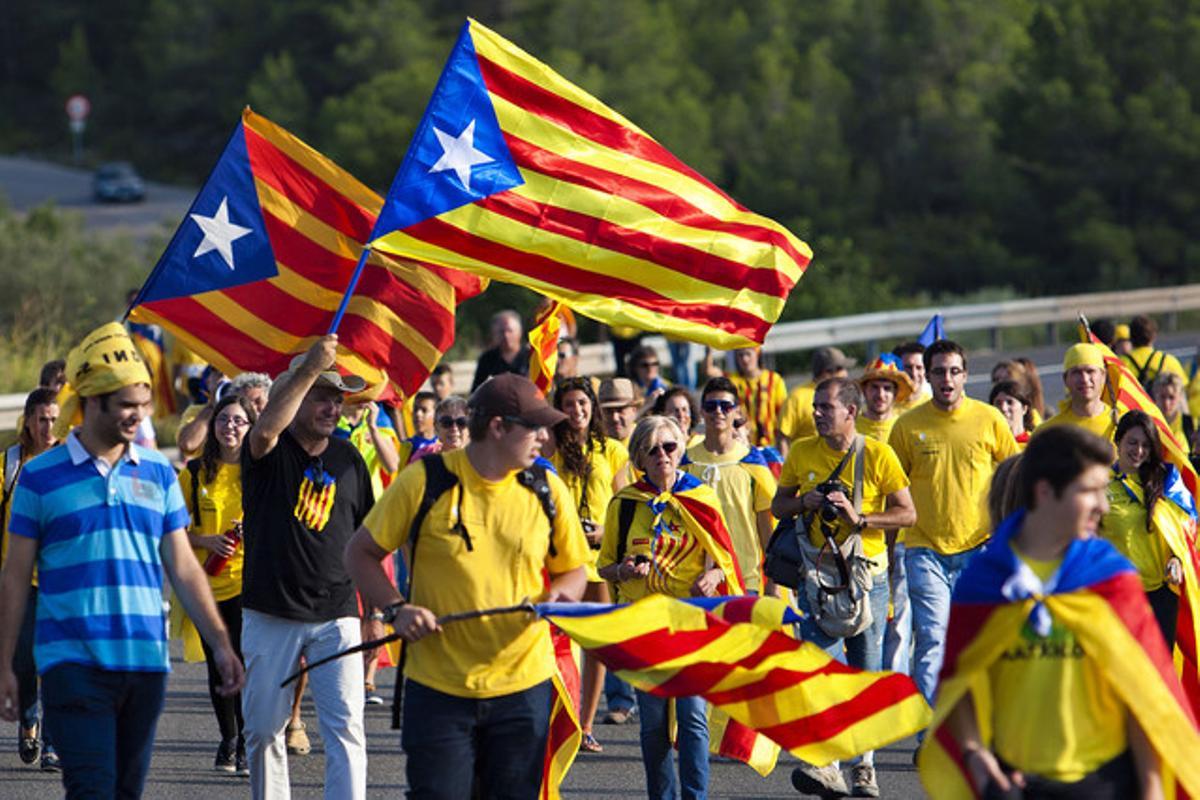 Participantes en la Via Catalana, el pasado 11 de septiembre, durante la Diada.
