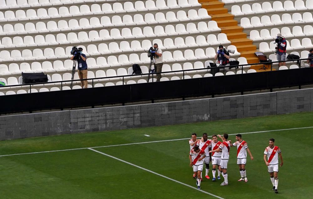 Primer encuentro de LaLiga entre el Rayo Vallecano y el Albacete.