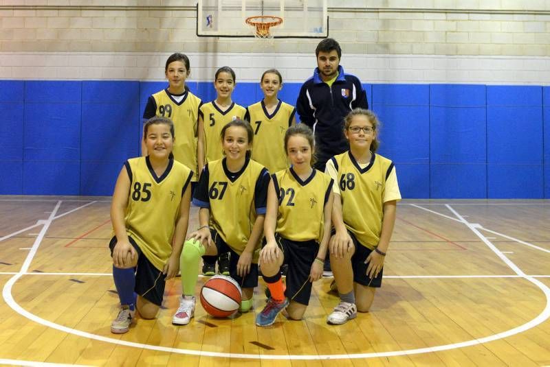 DÍA DEL MINIBASKET. Fotogalería de formación de equipos