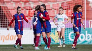 Dragoni celebra su primer gol con el primer equipo del Barça