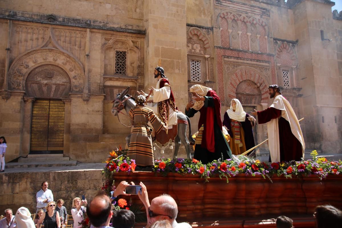 La Borriquita abre la Semana Santa cordobesa