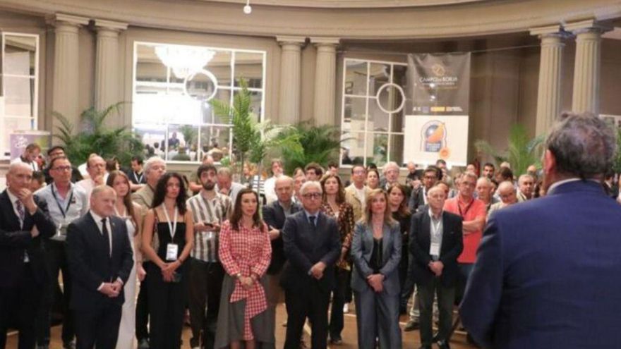 El Gran Hotel de Zaragoza acogió la Muestra de Garnachas. | SERVICIO ESPECIAL
