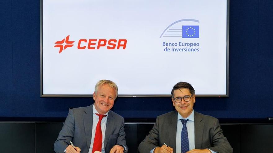 El BEI concedeix un préstec de 150 milions de euros a Cepsa per impulsar la mobilitat elèctrica a Espanya i Portugal