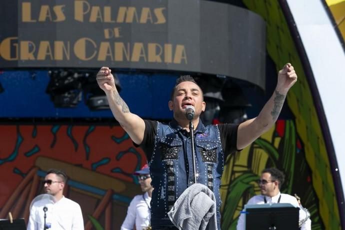 24.02.19. Las Palmas de Gran Canaria. Carnaval 2019. Carnaval de día en el Parque de Santa Catalina, concierto de Manny Manuel . Foto Quique Curbelo  | 24/02/2019 | Fotógrafo: Quique Curbelo