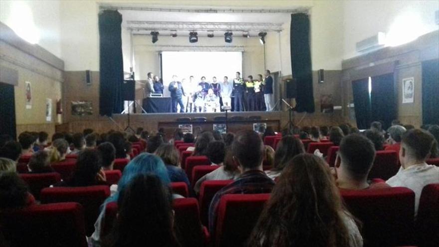 ‘Road Show’ conciencia a los adolescentes