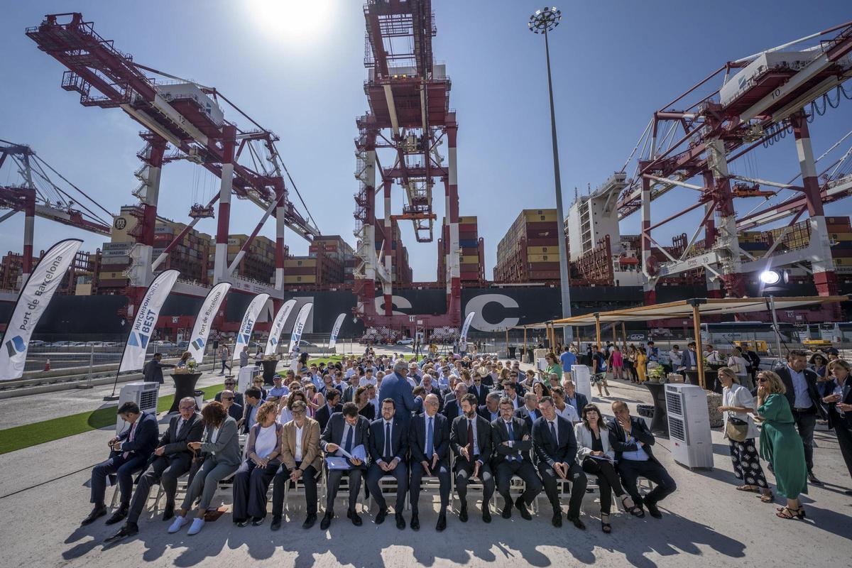 El Port de Barcelona conecta a la electricidad la terminal de contenedores Hutchison Ports BEST