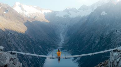 El puente colgante más escalofriante y con la foto más espectacular está en los Alpes austríacos
