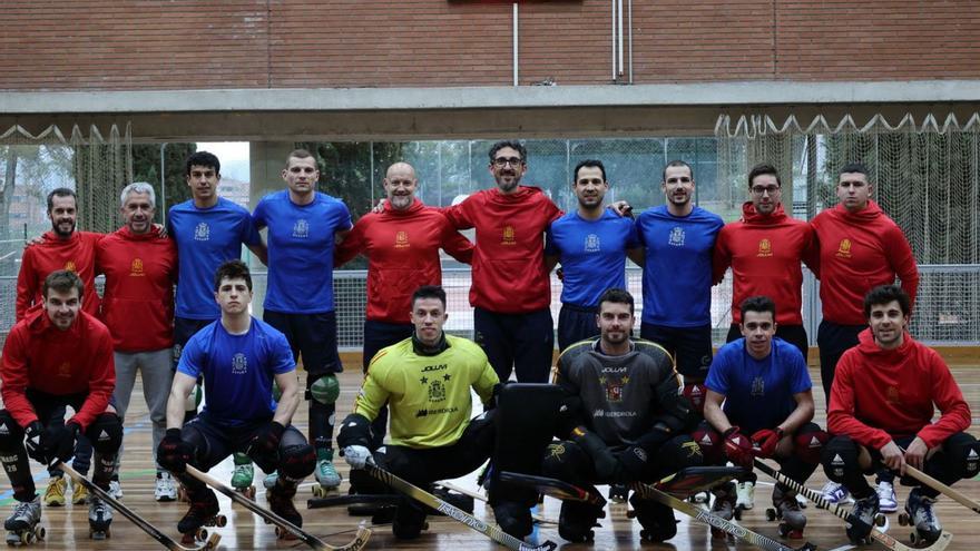 La selección española, en su concentración en Sant Cugat. |  // RFEP