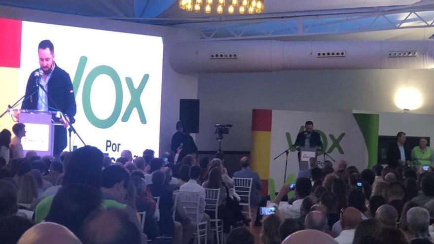 Abascal critica en Mérida que Sánchez no condene &quot;ni una agresión a VOX&quot;