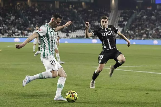 Horario y dónde ver por televisión el Huesca-Córdoba CF, último partido de la primera vuelta