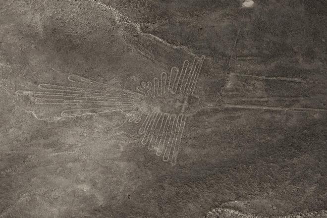 Al menos 13 muertos al estrellarse una avioneta con turistas cerca de las Líneas de Nazca, en Perú