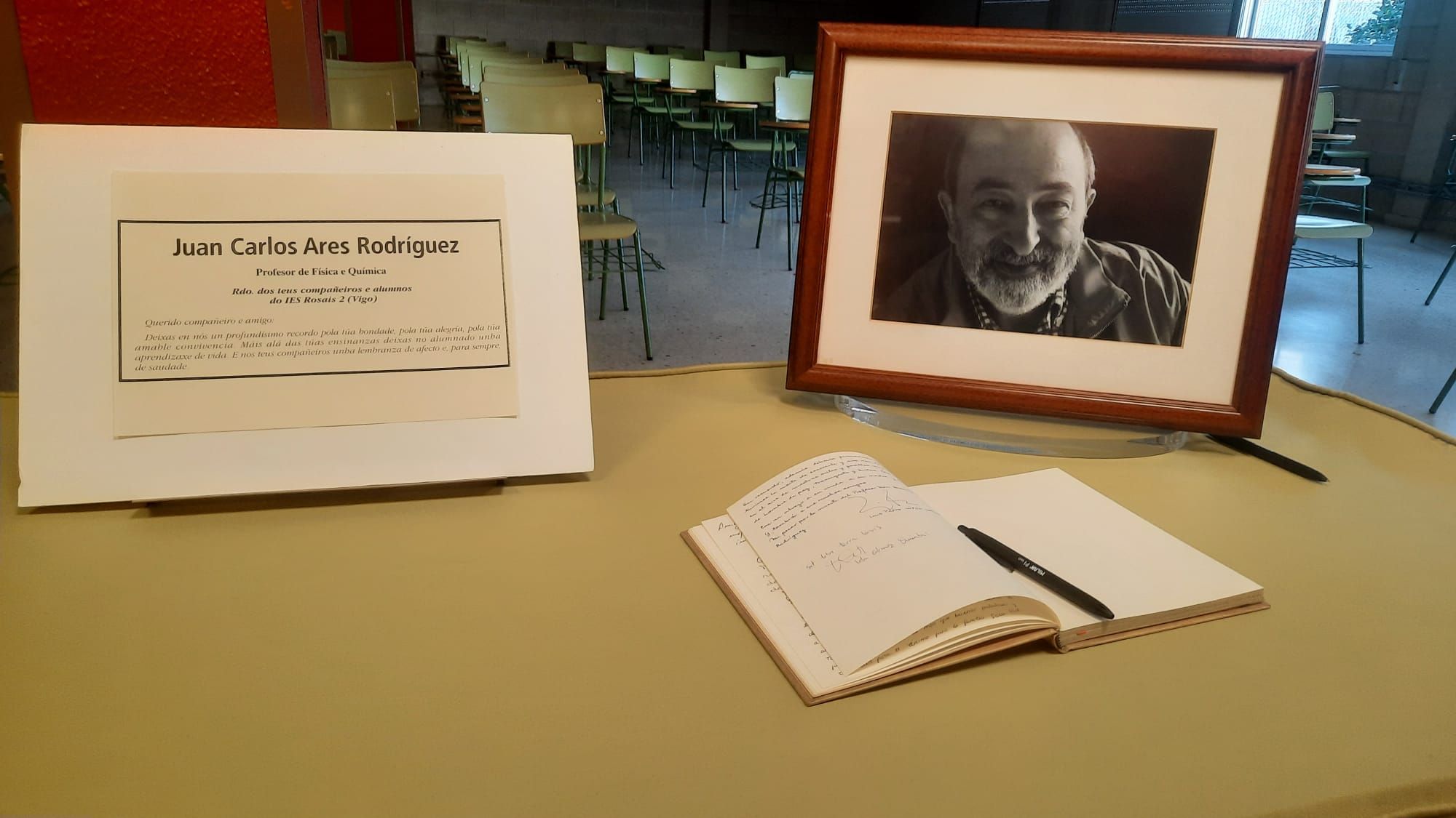 Libro de homenaje al profesor Juan Carlos Ares