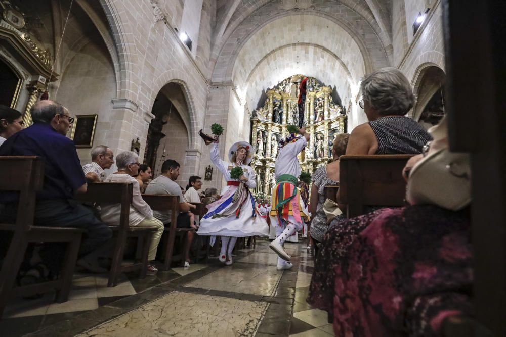 'Cossiers' con esencia del pueblo para loar al patrón