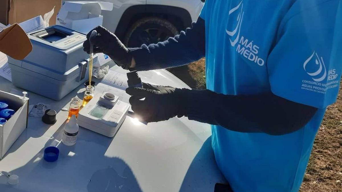 Controles de la calidad del agua de MÁSMEDIO.