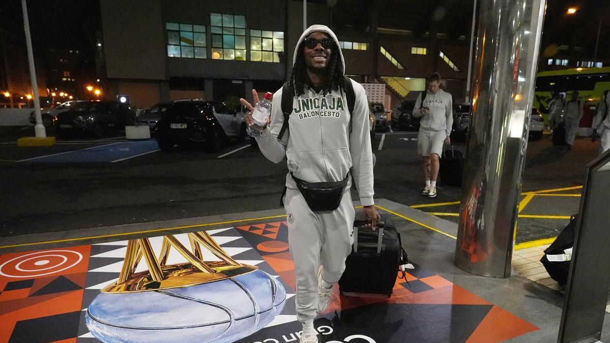 Kendrick Perry, en la llegada del Unicaja a Gran Canaria.
