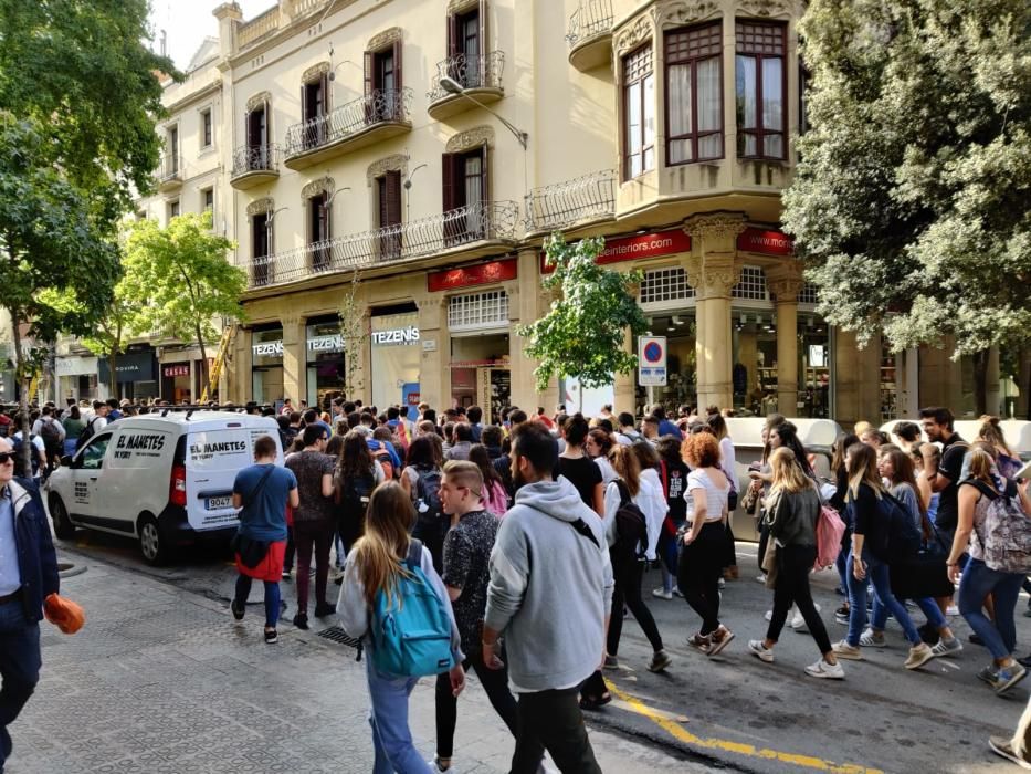 Respostes a la sentència: centenars de persones es manifesten a Manresa contra la sentència