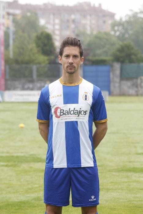 Presentación de la plantilla del Avilés