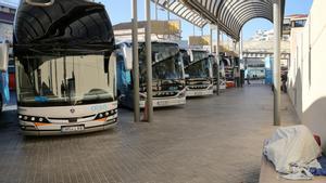 Buses estacionados en la estación del Nord de Barcelona.