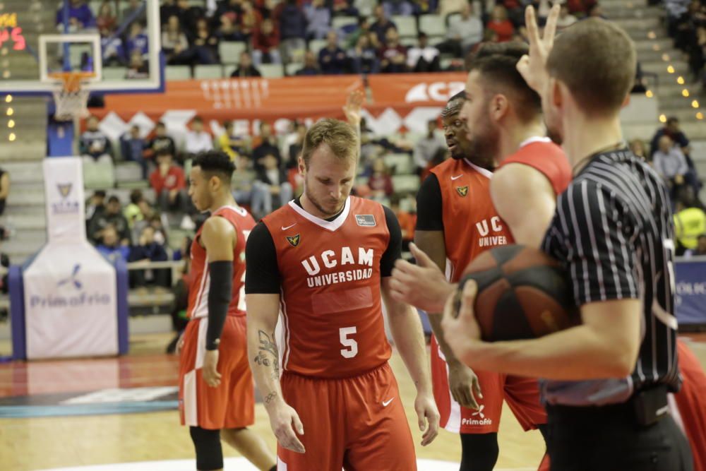 Encuentro entre el UCAM Murcia CB y el Baskonia