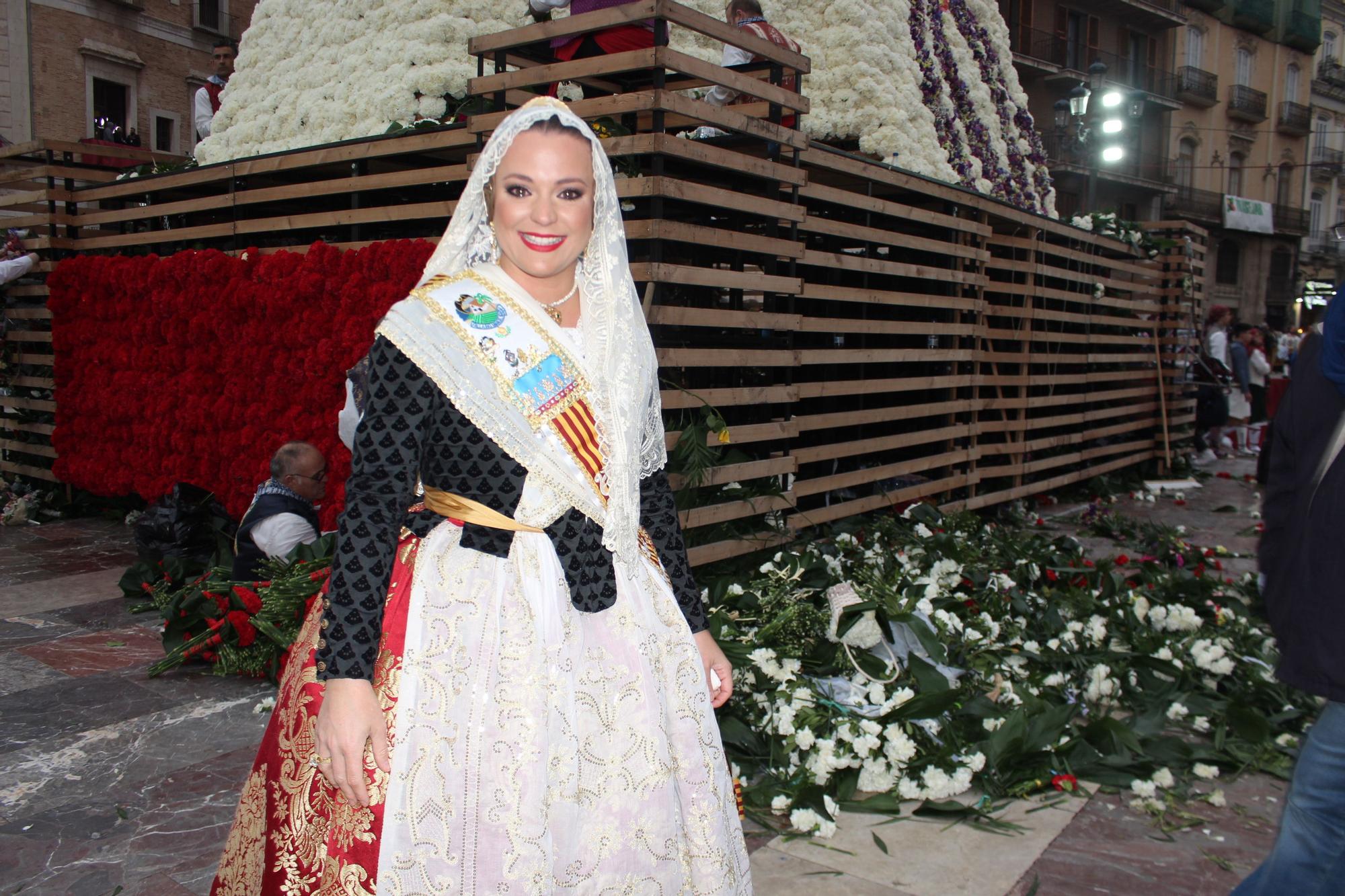 Galería de falleras ilustres en la Ofrenda de las Fallas 2022