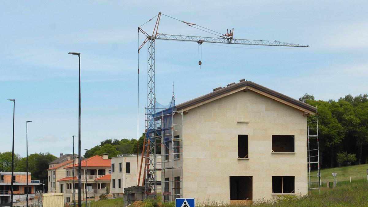 Vivienda unifamiliar en construcción en Lalín.