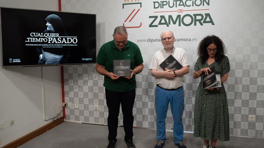 300 instantáneas de la Zamora que se fue &quot;para bien y para mal&quot;