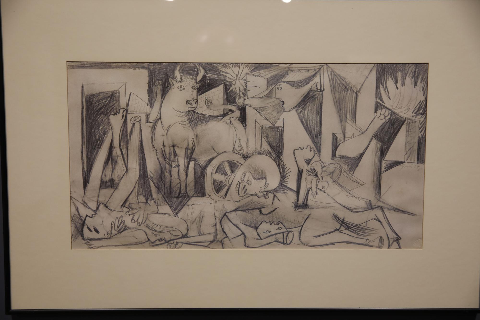 En imágenes: El museo Evaristo Valle estrena una serie de bocetos del Guernica Pablo Picasso