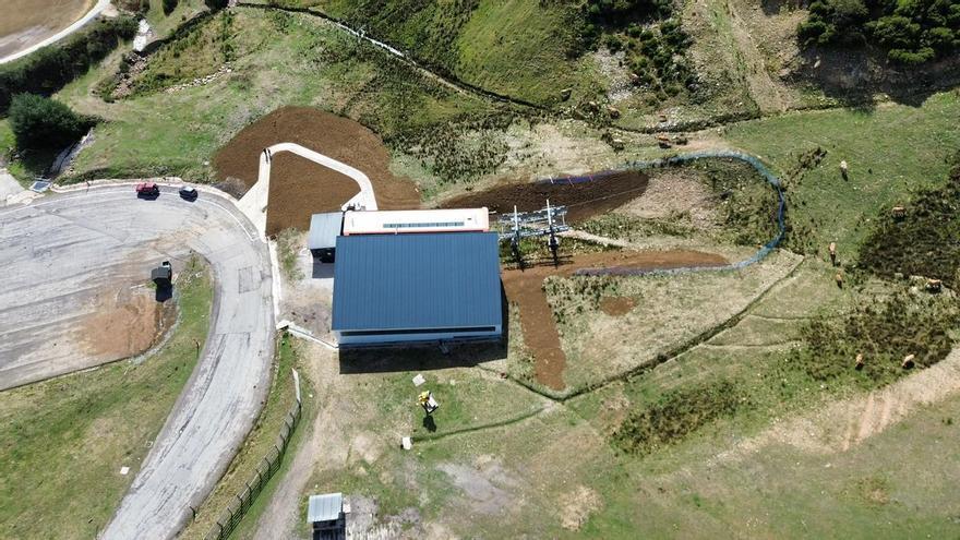 El sector de la nieve considera un "engaño" las obras de revegetación ejecutadas en Pajares: "No se está cumpliendo lo proyectado"